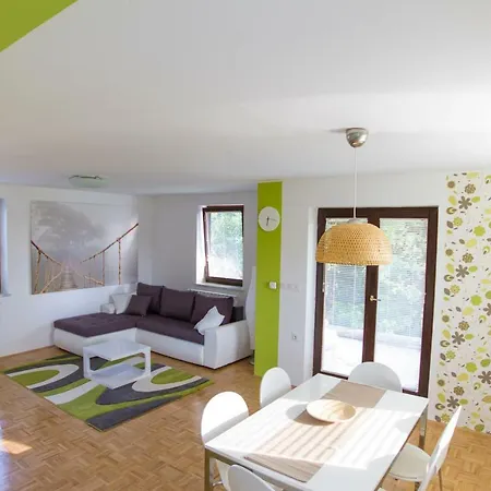 Nyaraló D&j House Ormosd község