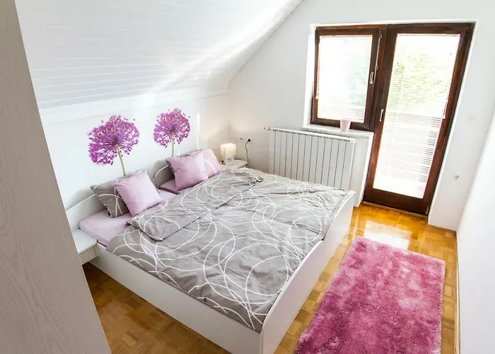 بيت للعطل D&j House *